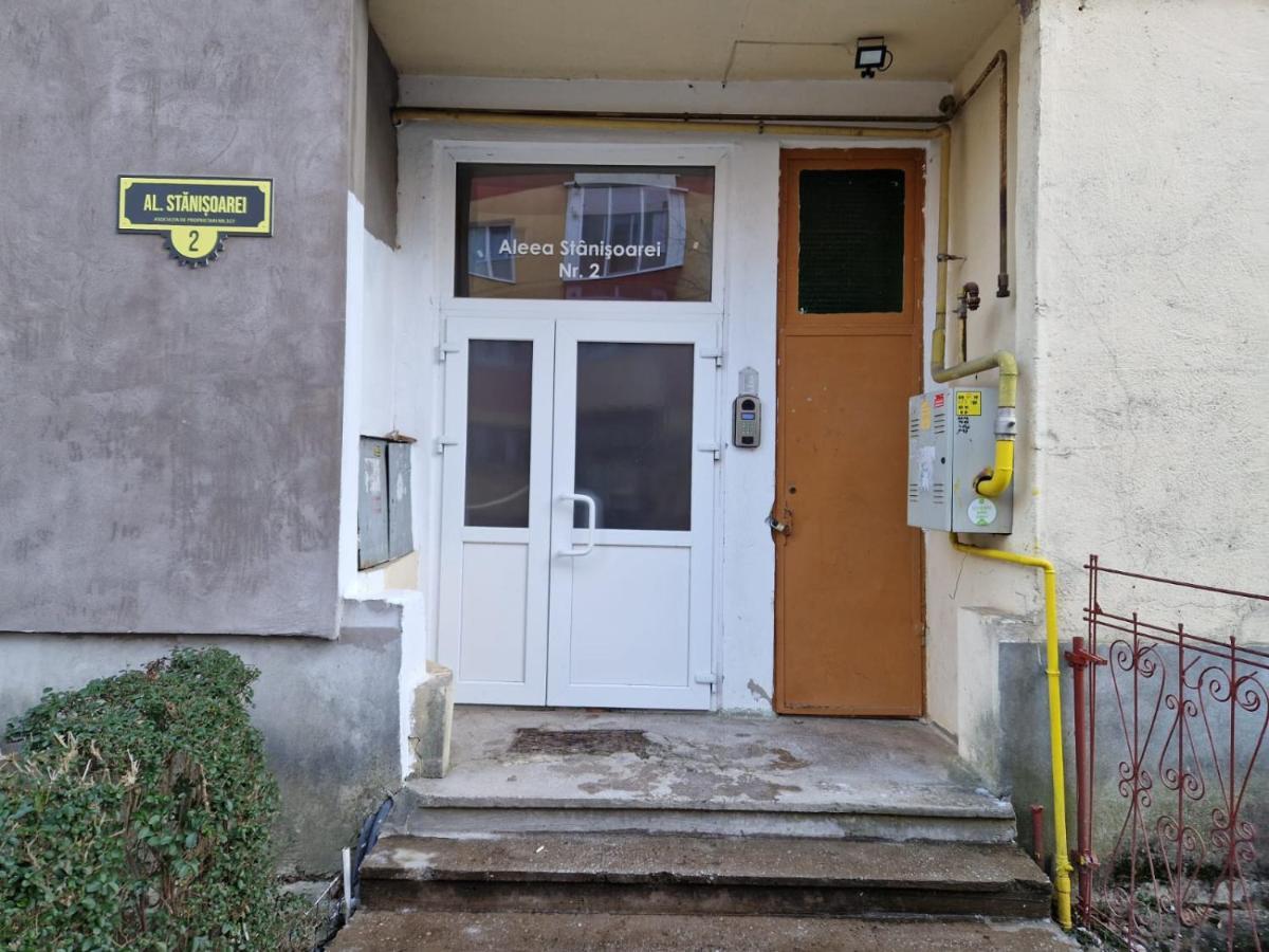 Marcos Apartments - Stanisoarei - Self Check-In Решица Экстерьер фото