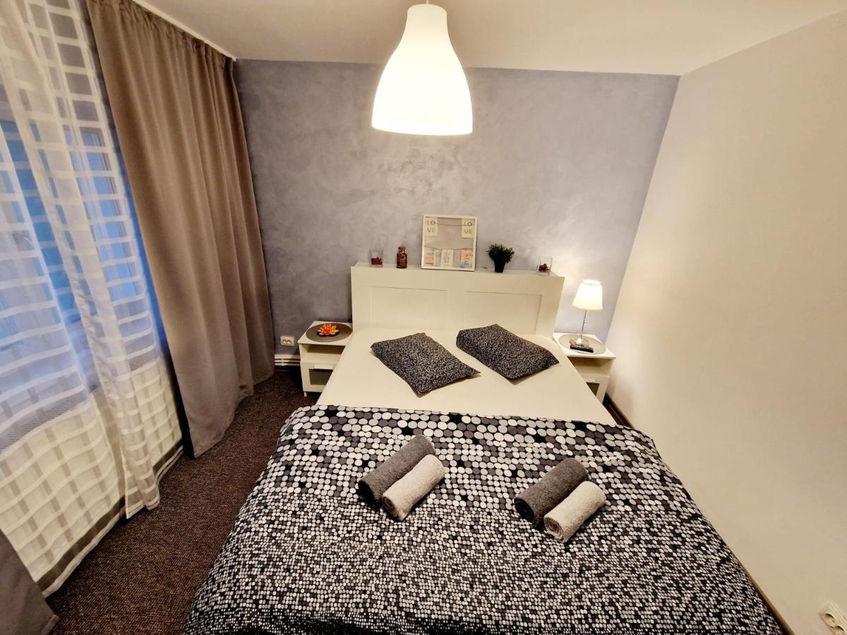 Marcos Apartments - Stanisoarei - Self Check-In Решица Экстерьер фото